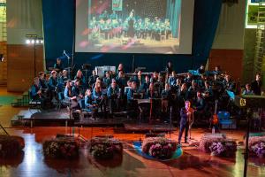 Koncert Pihalnega orkestra in Nuše Derenda 1